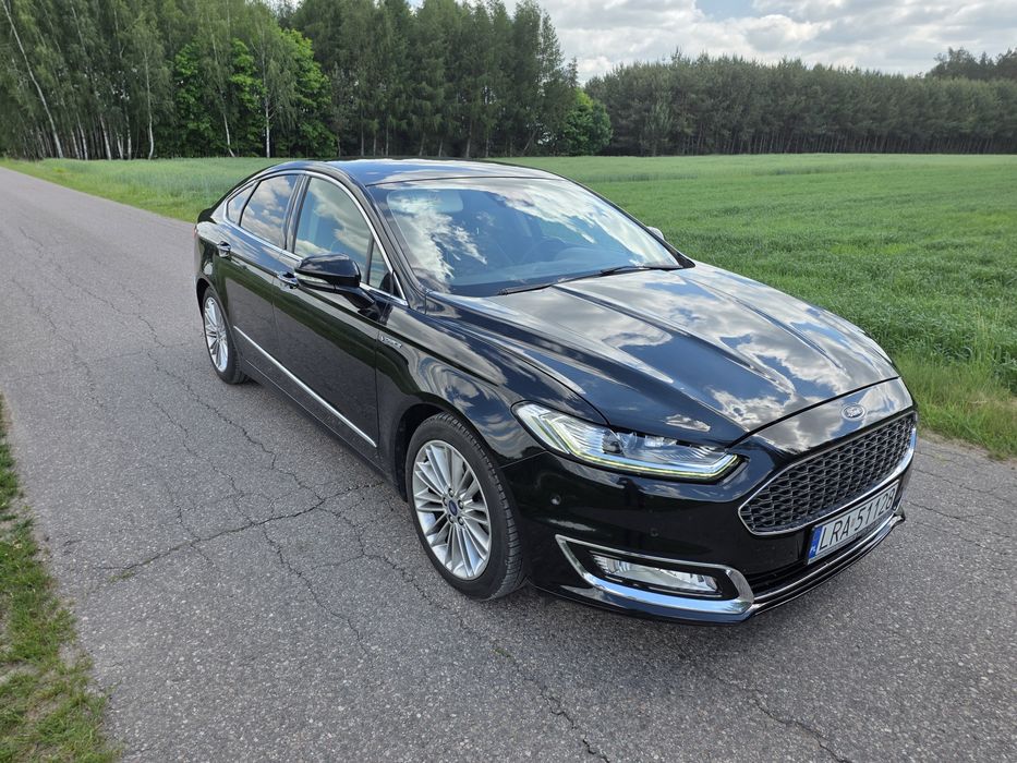 Sprzedam Ford Mondeo Vignale 2018r.