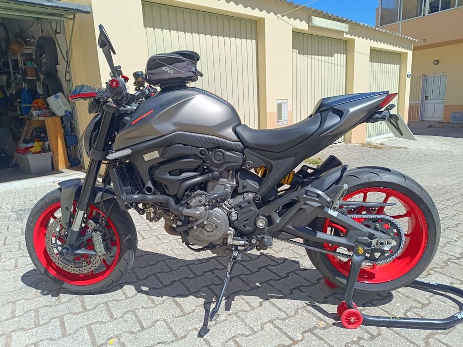 Ducati Monster 937 aviator grey + Plus revisao feita desmo dos 30 mil