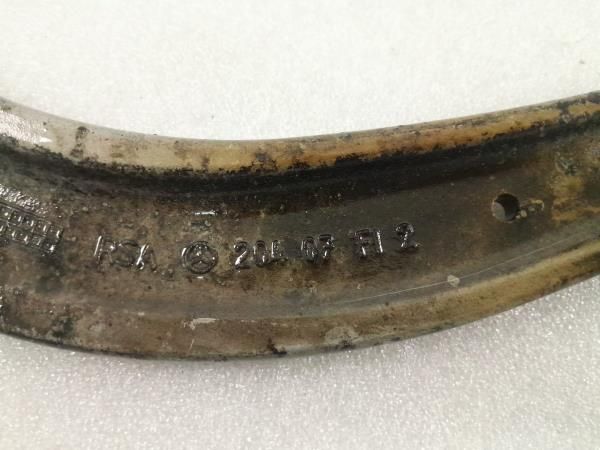 Braço de suspensão trás direito MERCEDES-BENZ Classe C (W204)