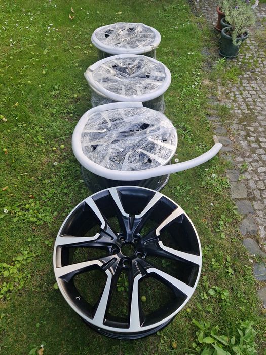 Alufelgi Volvo 22 cale