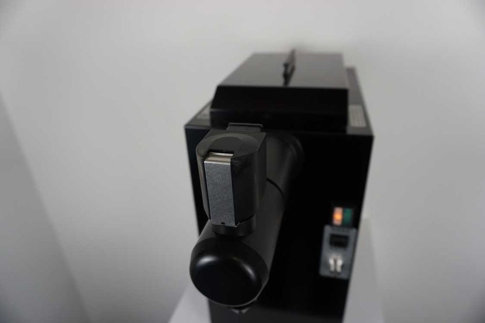 Automat Ubijaczka do bitej śmietany Sanomat Euro-Piccolo 1,5L CZARNY