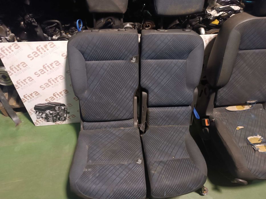 Conjunto de Bancos (3 lugares) Citroen Berlingo B9 / Peugeot Partner 2008-2019