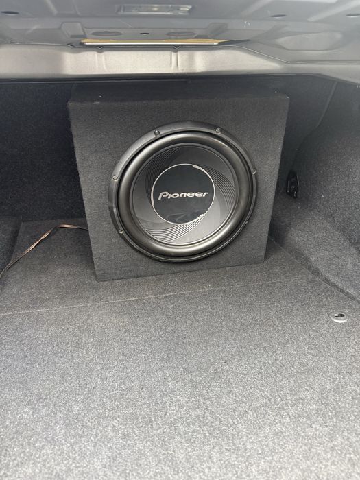 Coluna Pioneer Subwoofer e Amplificador - Modelo GXT-3730B