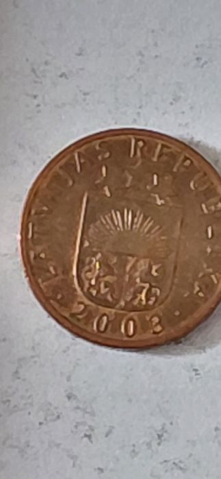 Sprzedam   monetę   2003roku   .