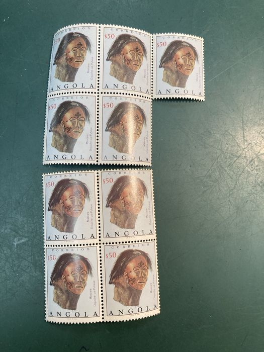 Conjuntos 32 Selos Angola 1975 a 1979 Não Usados