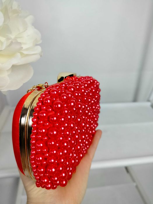 Nowa czerwona kopertówka damska z perłami perełkami glamur