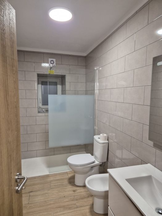 Arrendo Vivenda Nova Isolada T4