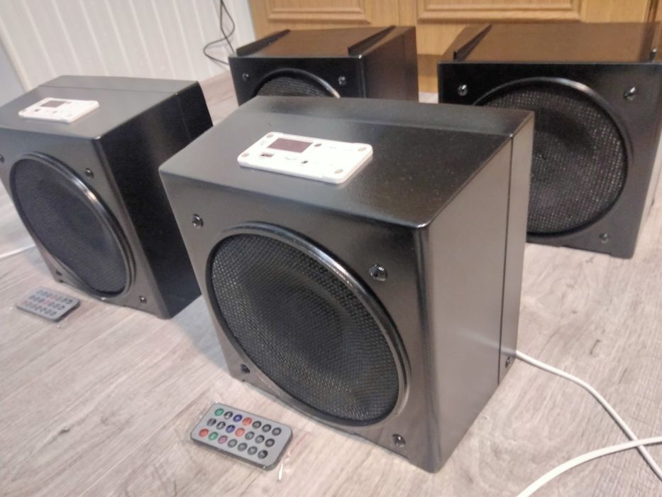 Блютуз крикунчики в ретро стилі для гаража чи дачі