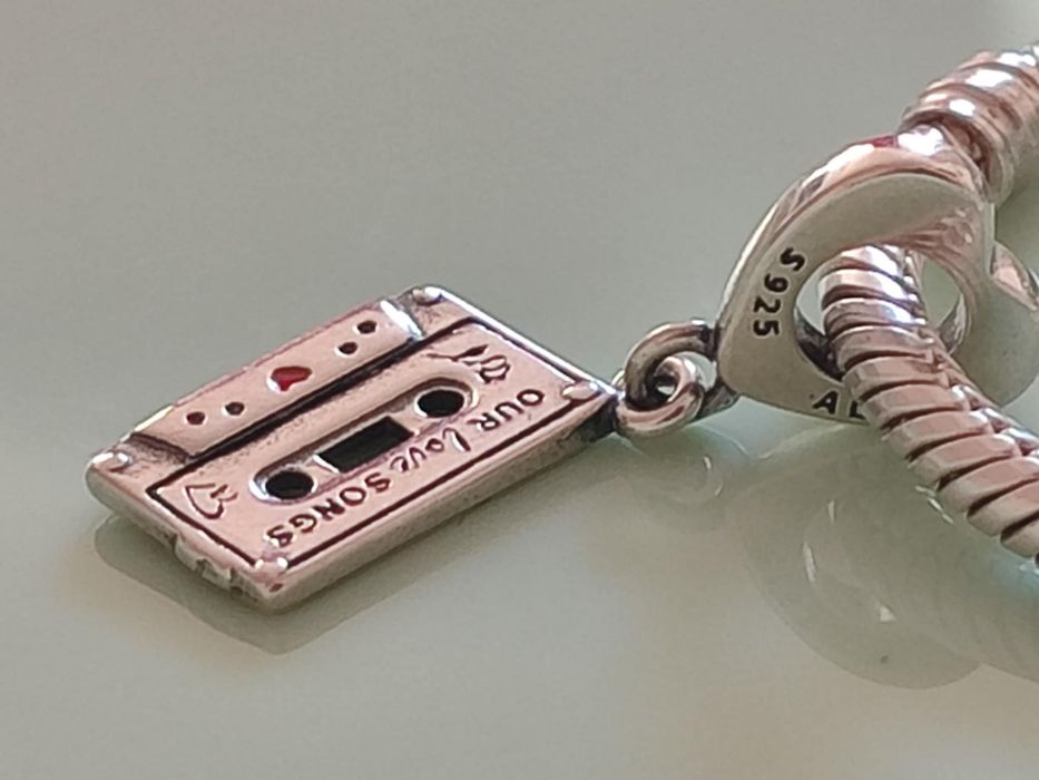 Zawieszka charms Pandora Wysylam w pudełku