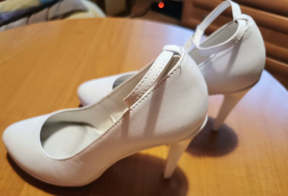 Buty do ślubu, czułenka, białe półbuty