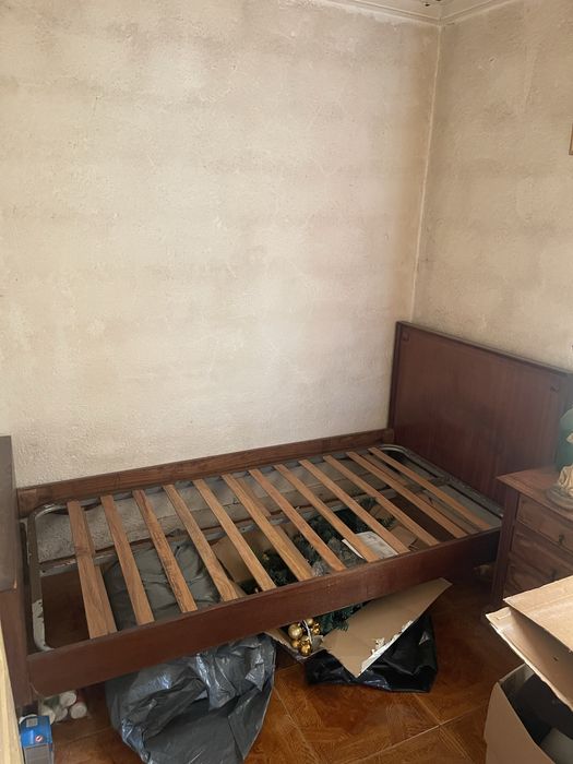 Cama Solteiro Antiga