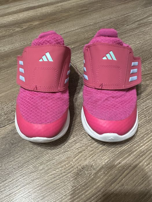 Кросівки adidas