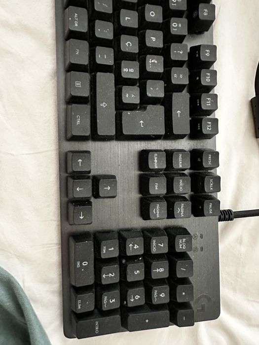 Teclado mecanico gaming Logitech G413 Carbon