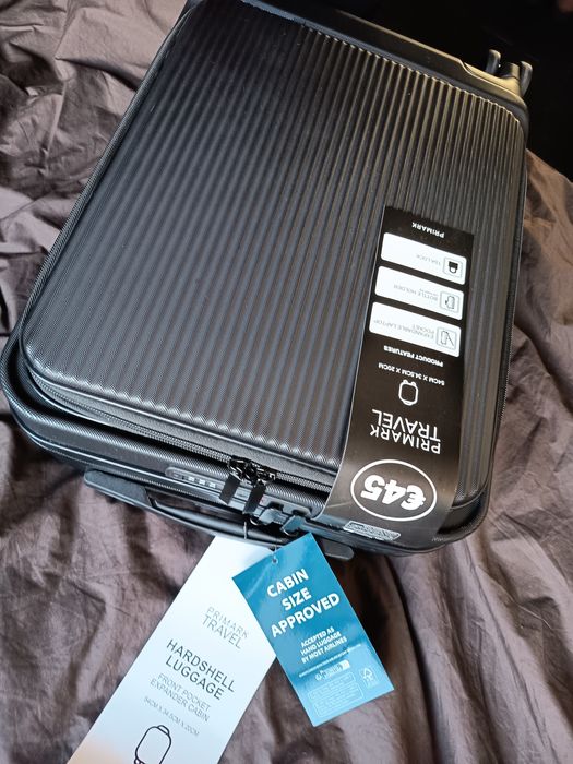 Mala de viagem com código