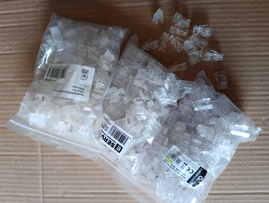 Коннекторы RJ-45 cat5e для интернета