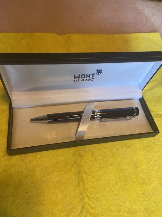 Продам ручку Mont Blanc