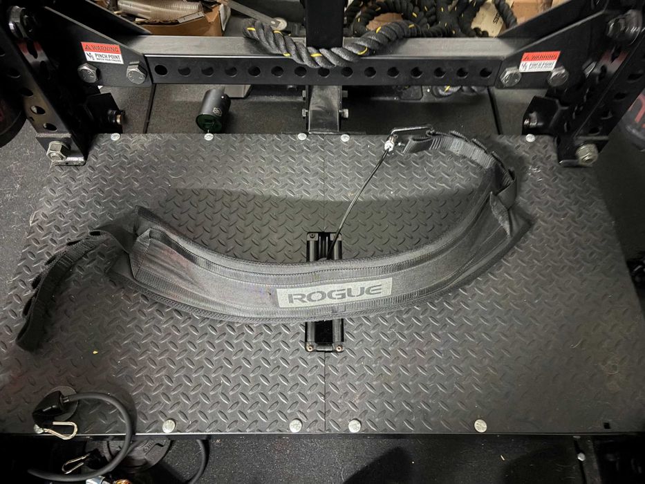 Rogue Monster Rhino + Rack c/acessórios