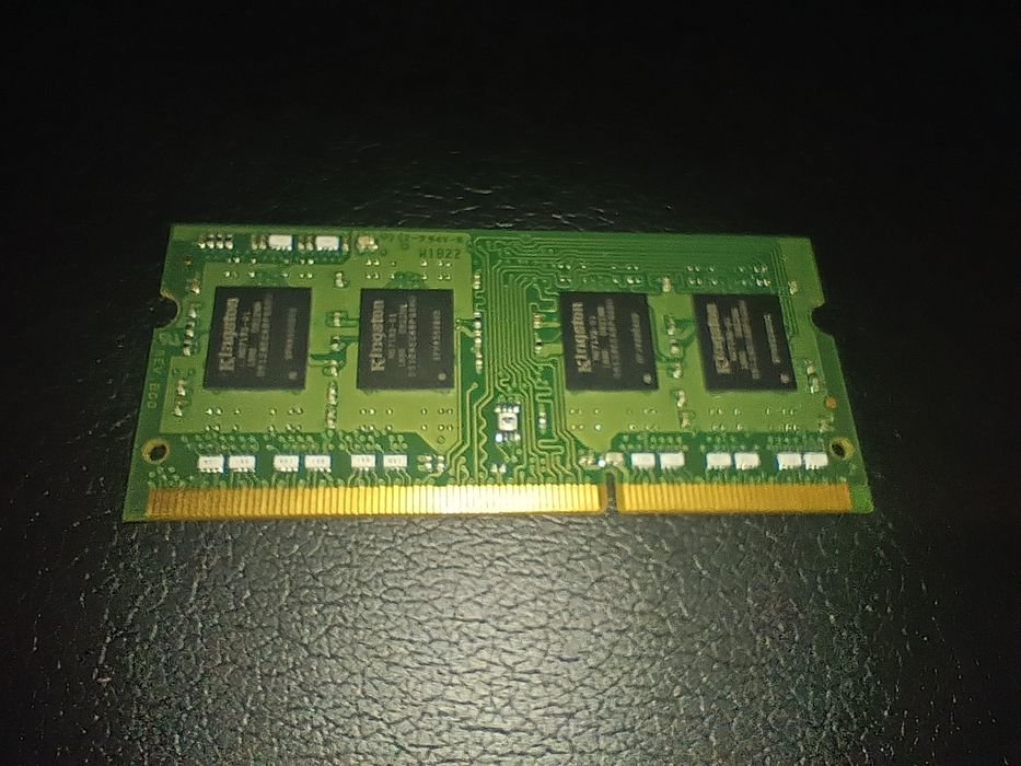 Оперативная память Kingston SODIMM DDR3L-1600 4Gb PC3-12800 (KVR16LS11