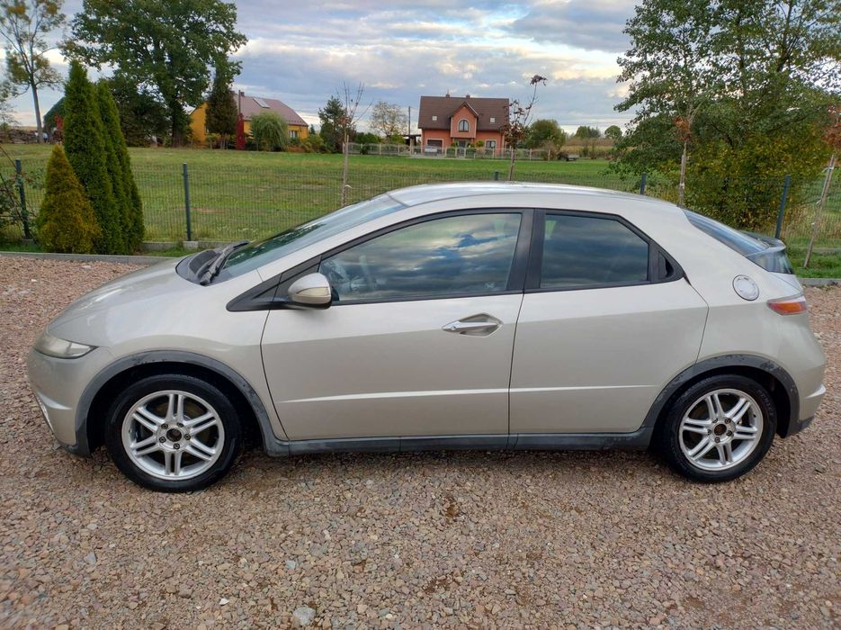 Honda Civic VIII 1.8 VTEC