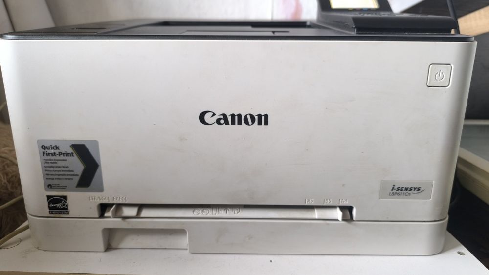 Принтер Canon i-SENSYS LBP 611cn.  Сканер v10
