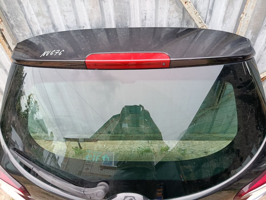 Кришка багажника Ляда Кляпа Renault Megane 3 універсал 09-16 рік NV676