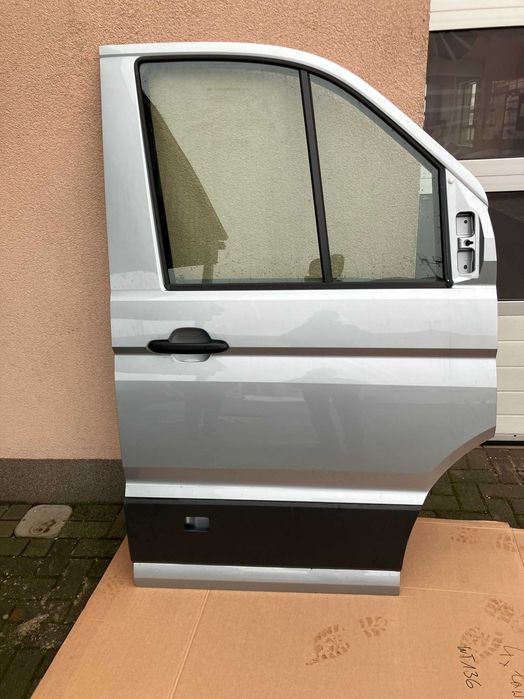 Drzwi szare kpl przednie prawe Vw 7c0 Crafter II Man Tge od 24r -dziś