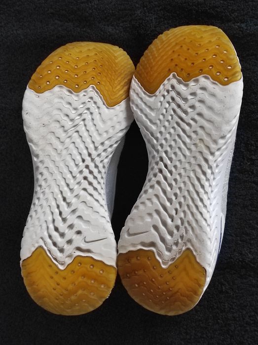 Nike Epic React Flyknit