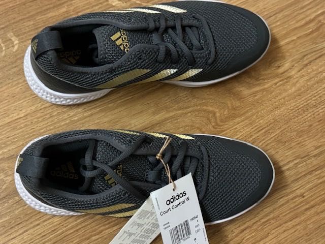 Adidas Court Control Women's Tennis
Dark Grey / Gold / White