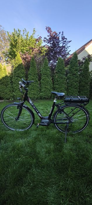 Holenderski rower elektryczny ICYCLE SPORTIVE. Komfort, moc i dynamiczna jazda w jednym.