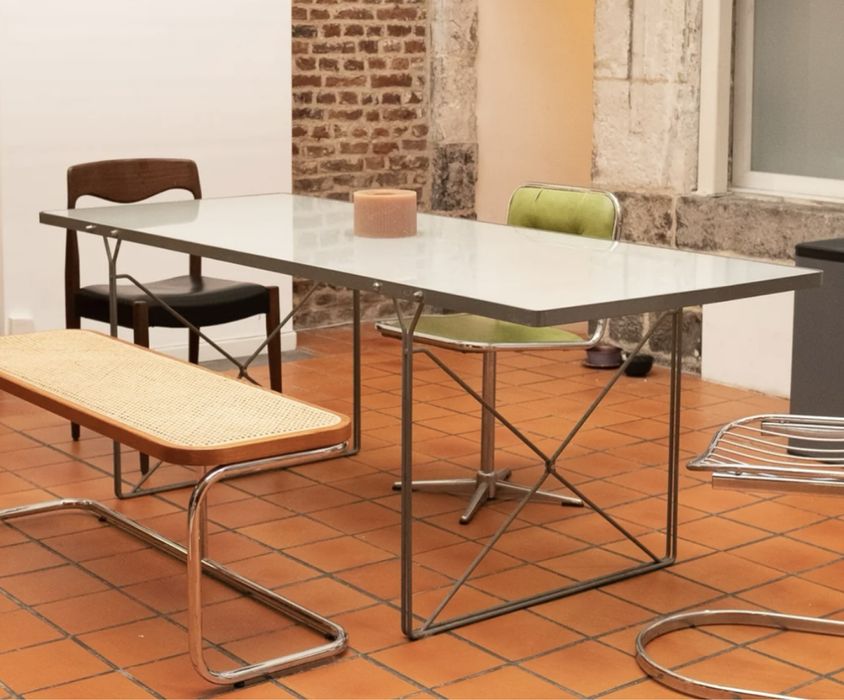 Mesa de jantar ou secretaria