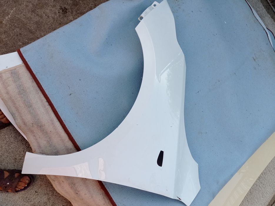 Продам капот KIA CEED III 3