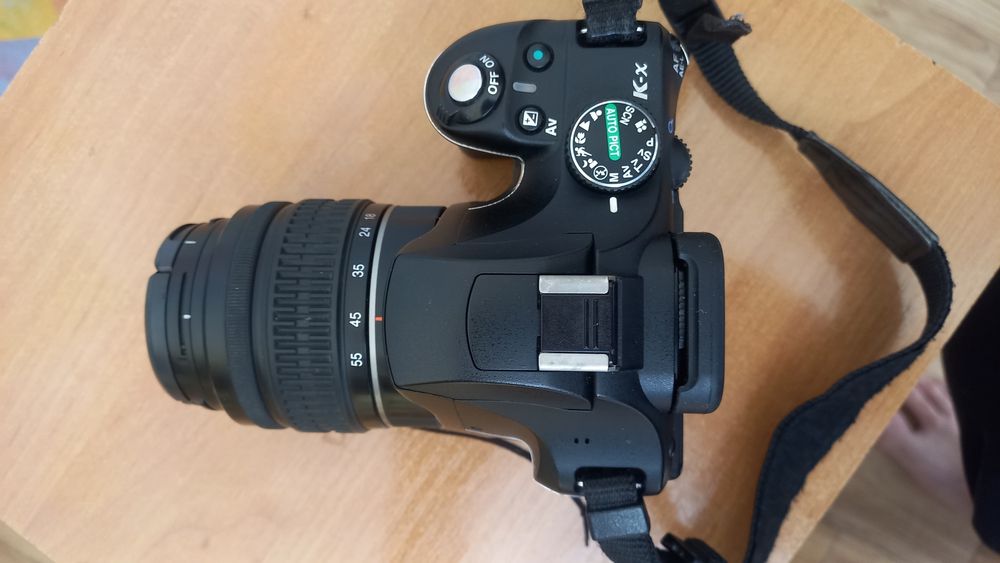 Цифровий фотоапарат  Pentax K-x