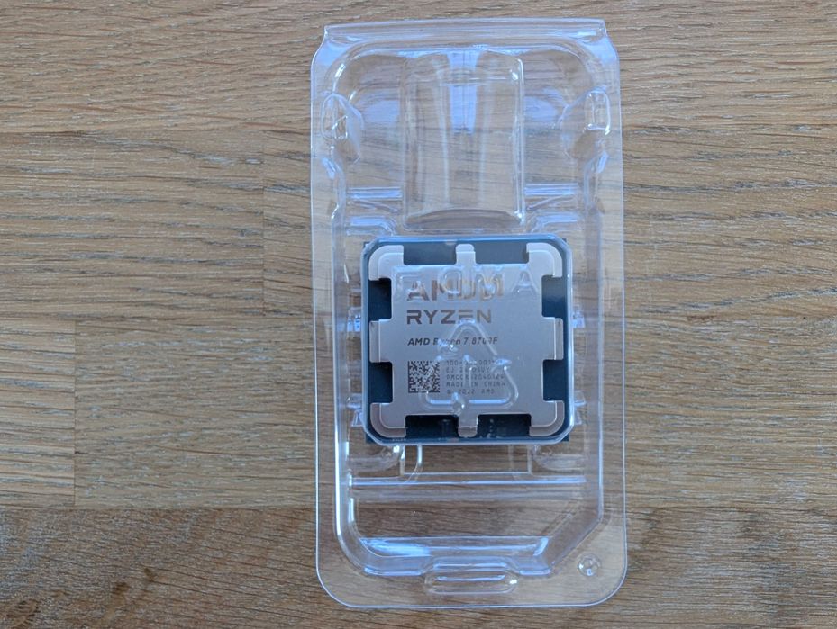 Procesor AMD Ryzen 7 8700F 8R/16W 4,1GHz/5,0GHz Turbo Socket AM5 WWA