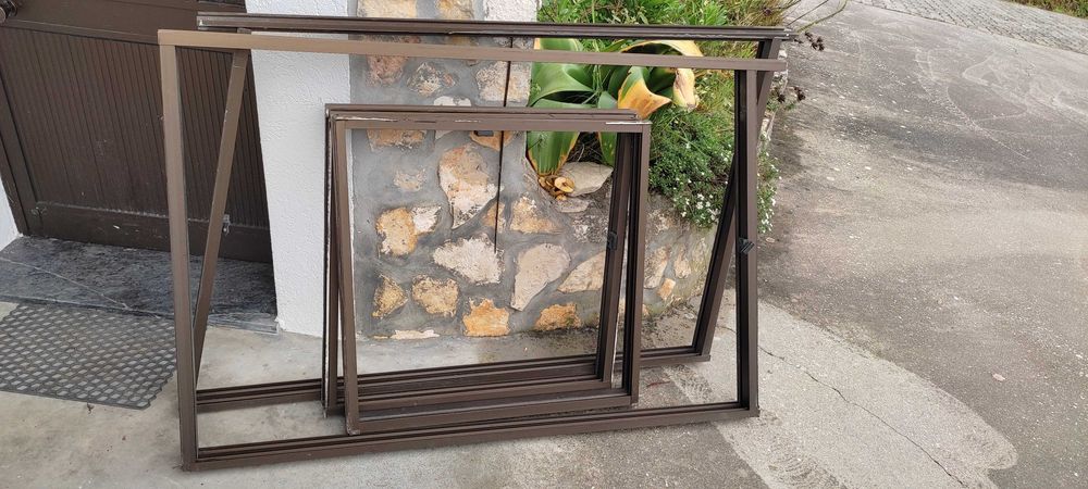 Vendo Janelas com vidro duplo