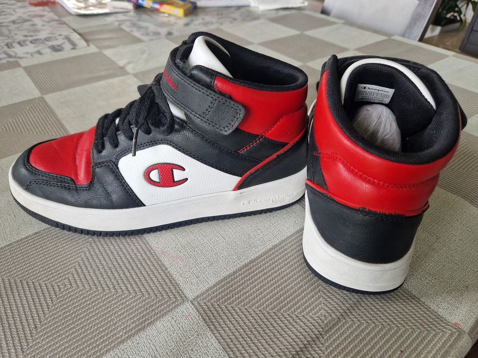 Buty chłopięce  Champion rozm.39