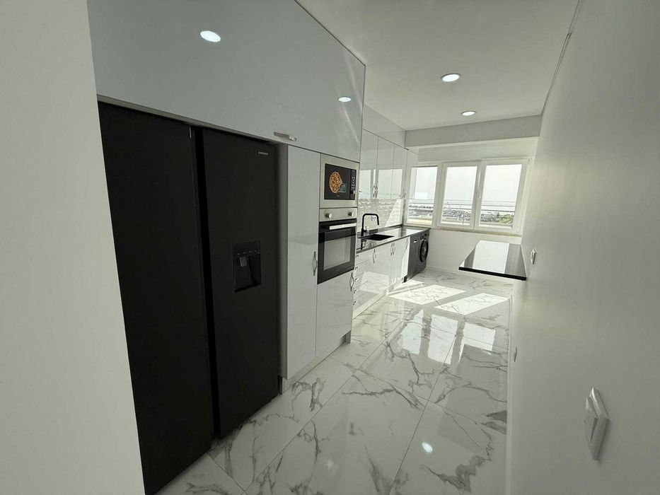 T3 Totalmente Remodelado com Vista Rio – Póvoa de Santa Iria