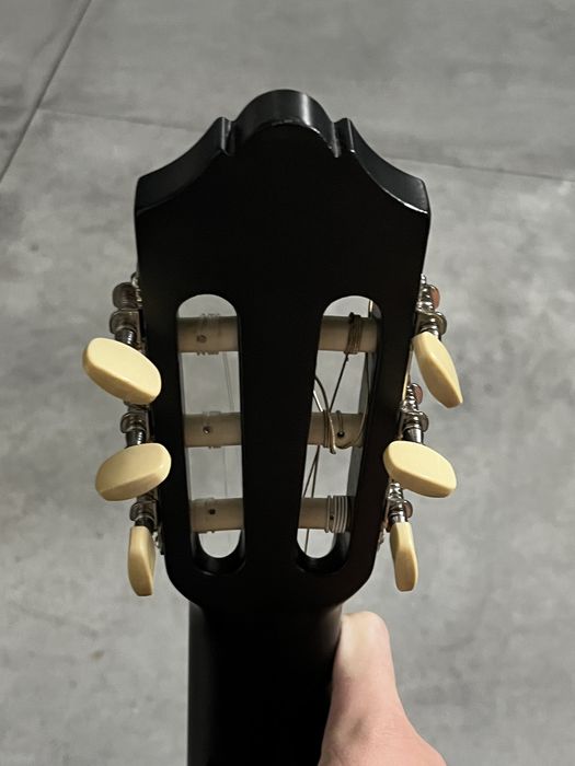 Guitarra classica yamaha c40 preta com afinador yamaha