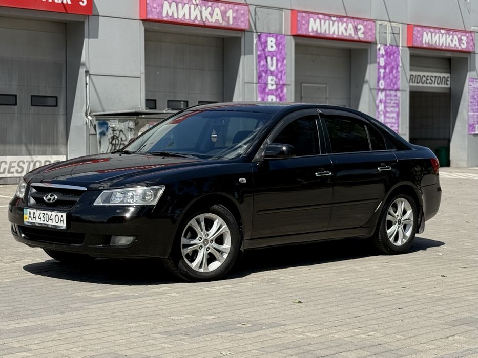 Продам Hyundai Sonata 2007 год 2.4 автомат