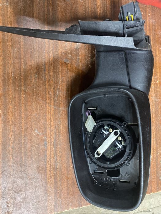 Дзеркало водія рено меган 2 Renault Megane 2 2006-2009