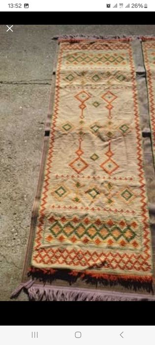 2 Tapetes de Arraiolos