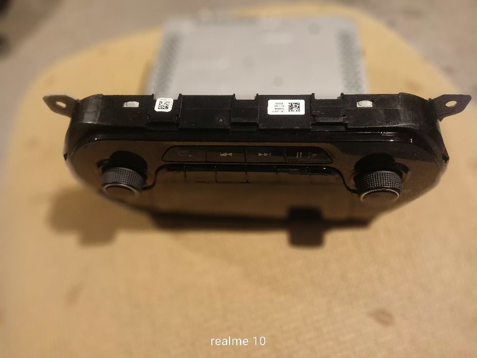 Auto radio como novo.