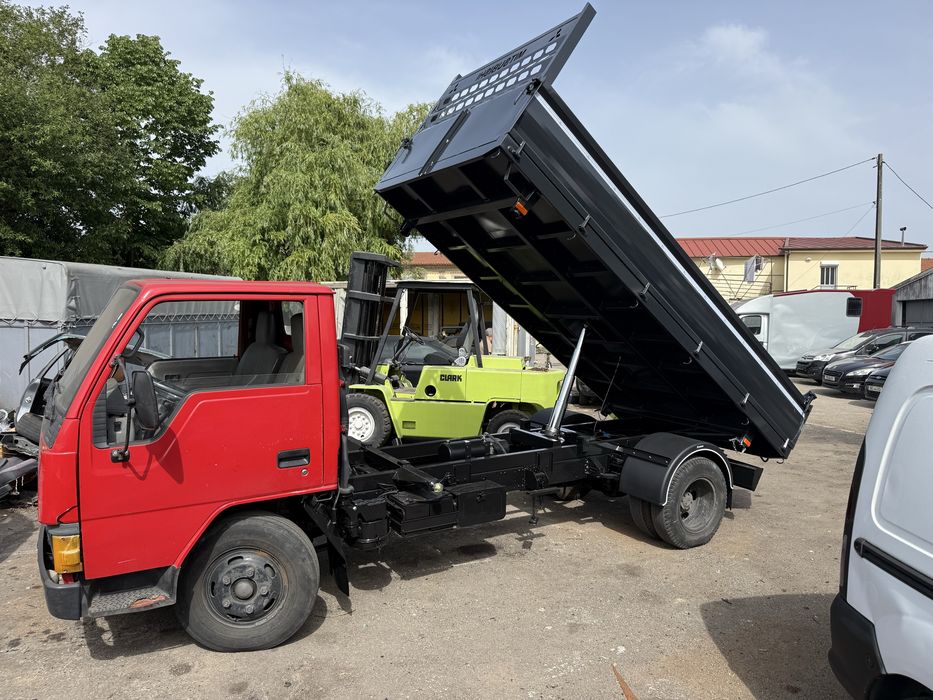 Aluguer de mini giratoria