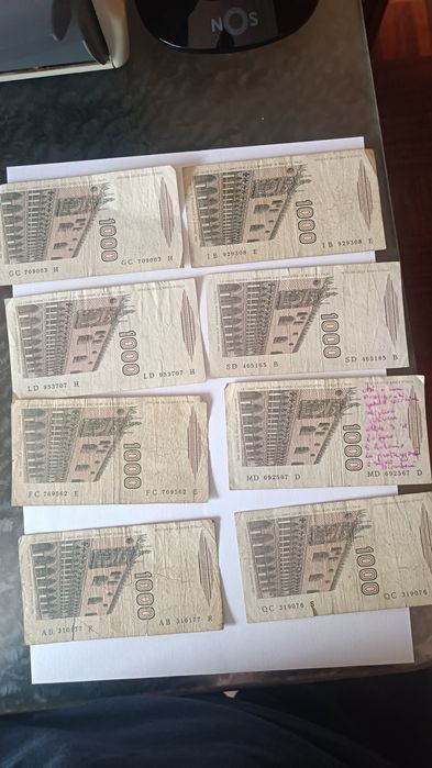 Vendo notas nacionais e estrangeiras