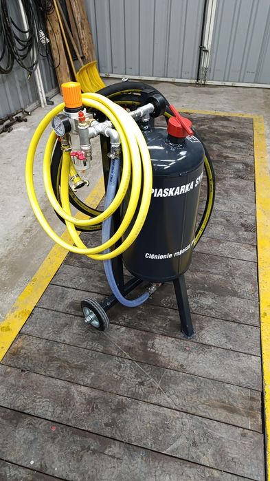 Piaskarka syfonowa 30l