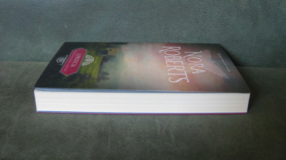 Trilogia das Crónicas da Escolhida Nora Roberts NOVOS