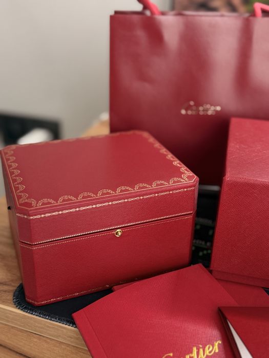 Годинник жіночий Cartier