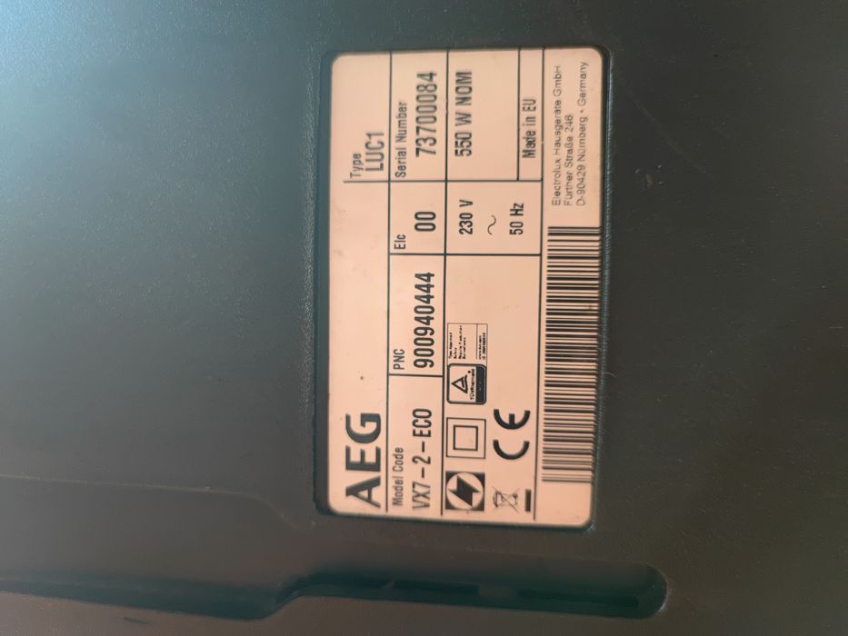 Aspirador AEG avariado - para peças