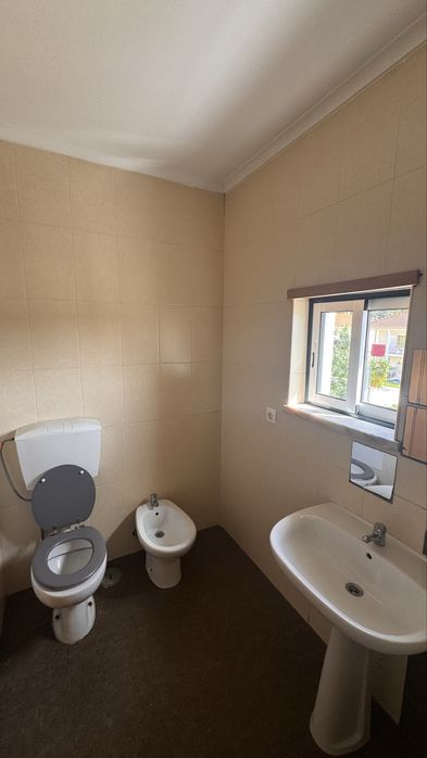 Arrenda- se T2 em Paio Pires, Seixal - Ler descrição