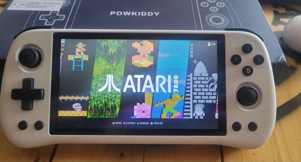 Konsola retro Powkiddy X55 144GB IPS emulator