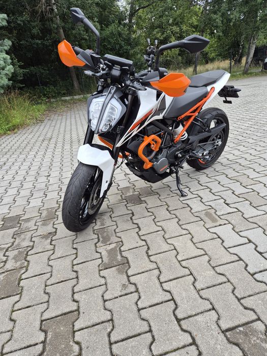 Ktm duke 2020r bdb stan 8441 km przebieg